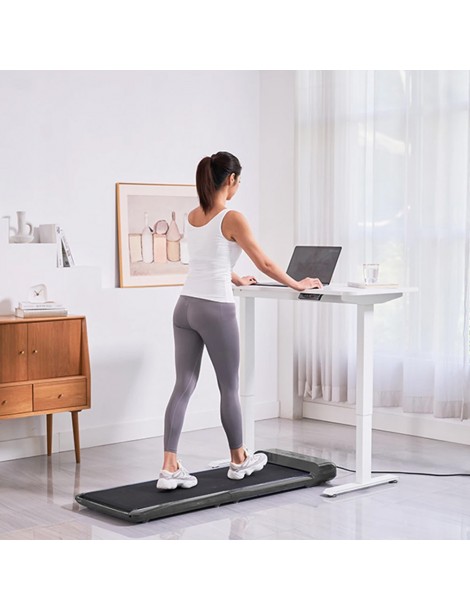 WalkingPad C2 Macchina per camminare Controllo intelligente Velocità 180 gradi Tapis roulant pieghevole Riduzione del rumore Offerta Pasqua