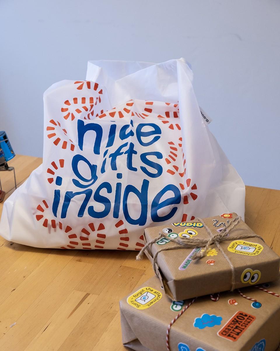 Wood'd Nice Gifts Inside Bag Promozione
