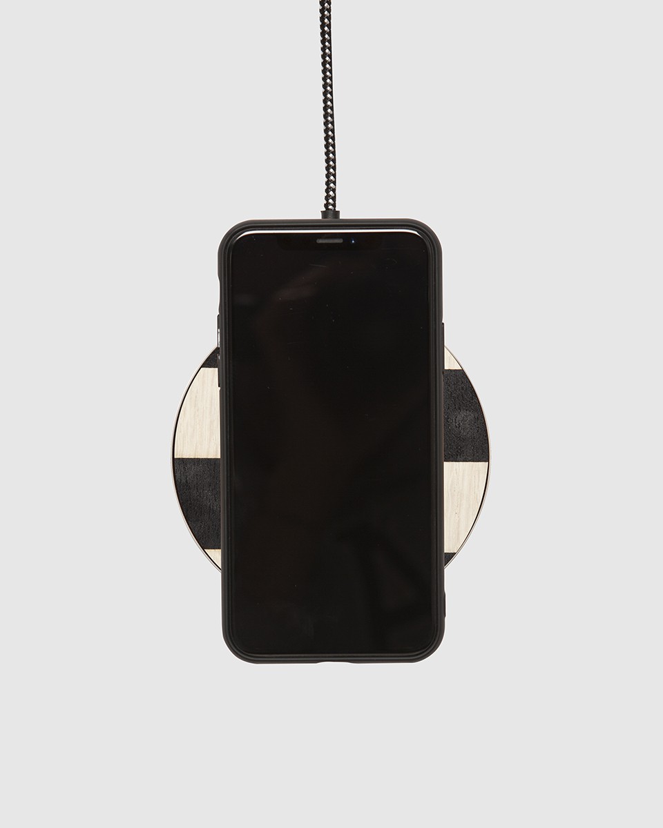 Wood'd Check Charger Negozi Online