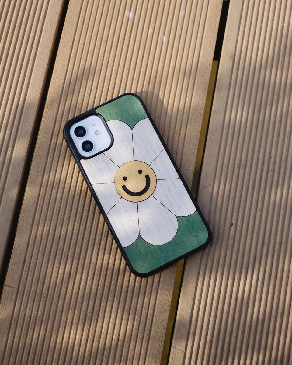 Wood'd Happy Daisy Cover 2025